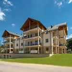 Subtelne I Stylowe Apartamenty Sun Seasons 24 W Karpaczu Z Umeblowanym Balkonem By Noclegi Renters